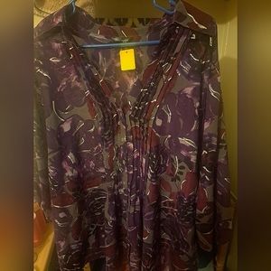 Women's 3x Daisy Fuentes Shirt